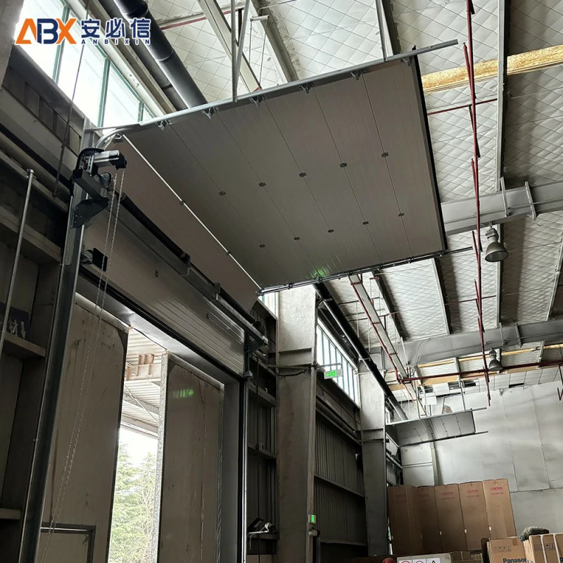 柳州市翻板滑升门